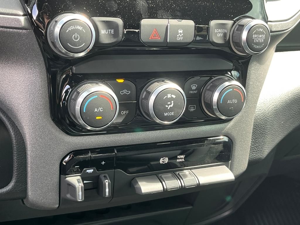 new 2024 Ram 3500 car, priced at $59,990