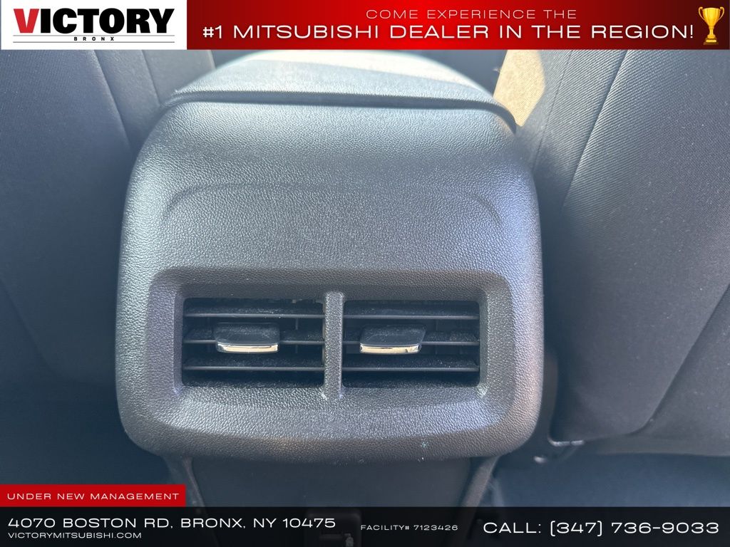 used 2023 Chevrolet Equinox car, priced at $19,148