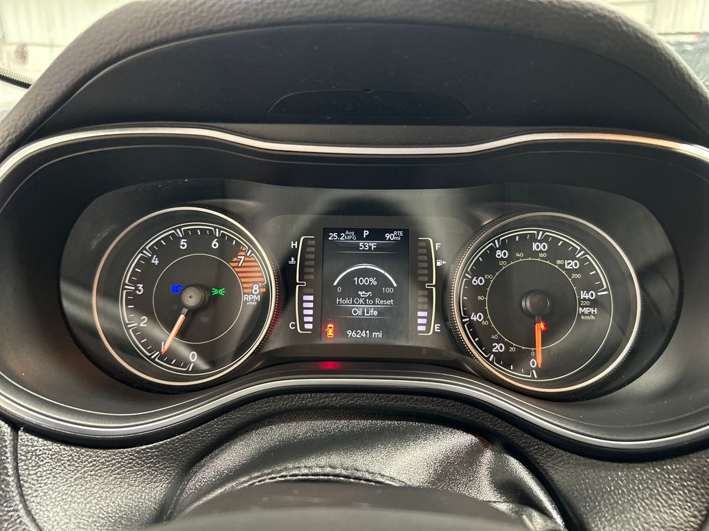 used 2019 Jeep Cherokee car, priced at $15,525