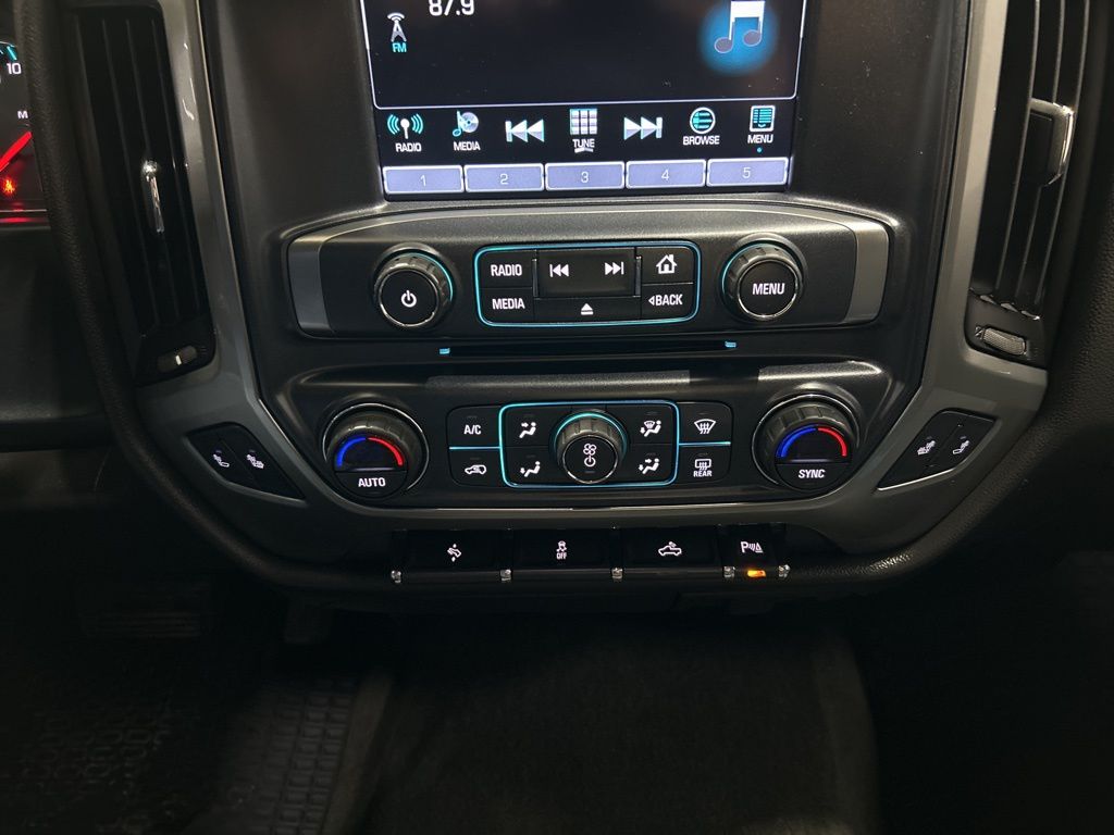 used 2018 Chevrolet Silverado 1500 car, priced at $23,918