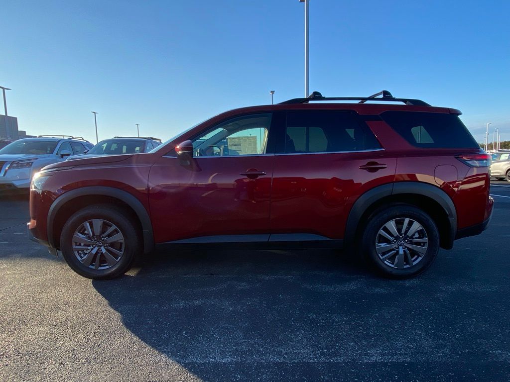 new 2025 Nissan Pathfinder car, priced at $38,776