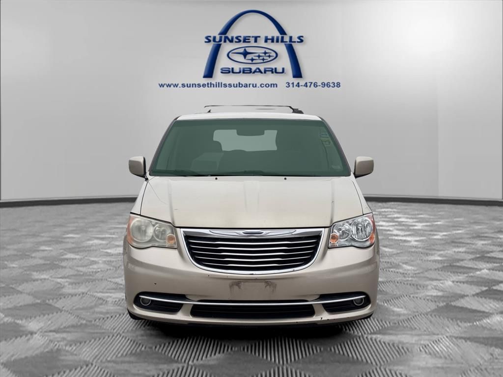 used 2015 Chrysler Town & Country car, priced at $8,034