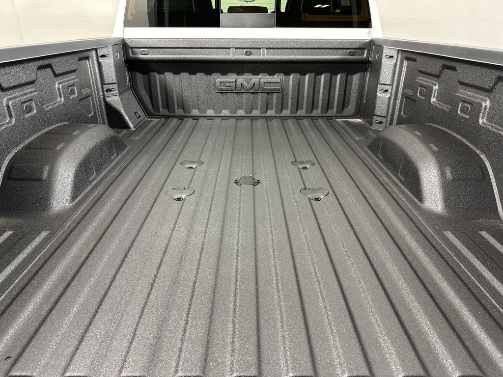 new 2025 GMC Sierra 2500HD car, priced at $93,552
