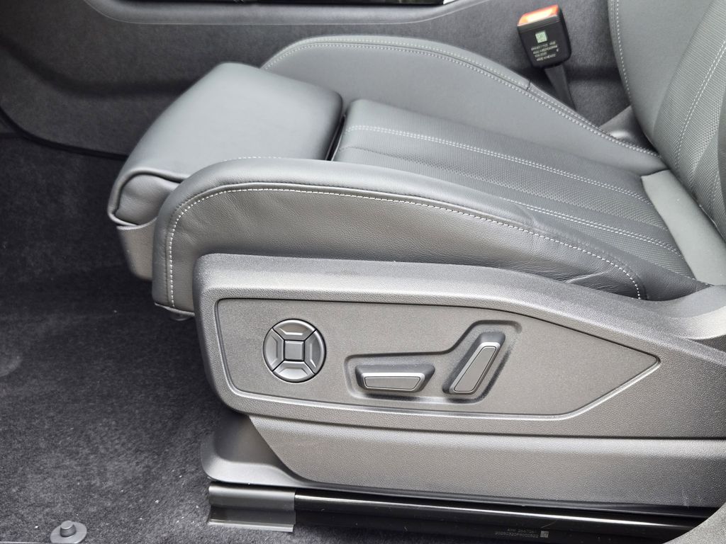 new 2025 Audi All-new Q5 car, priced at $61,300