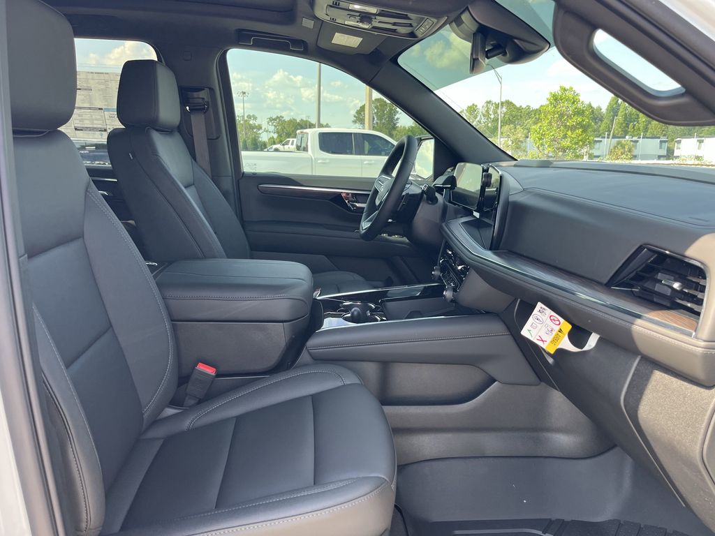 new 2025 Chevrolet Suburban car, priced at $82,854