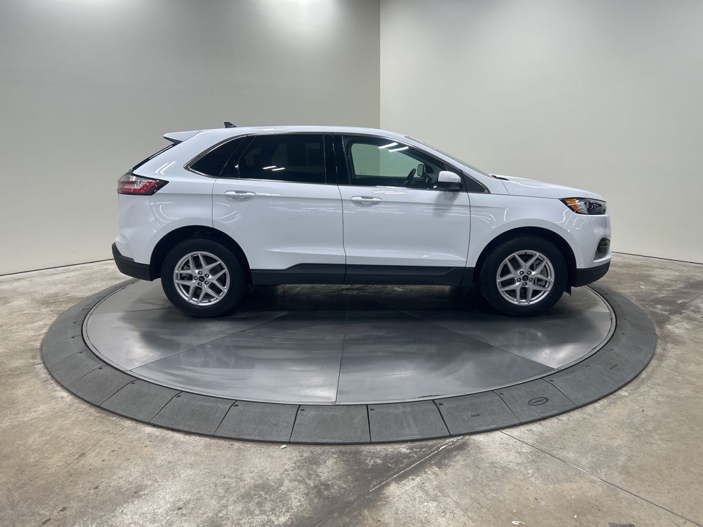 used 2023 Ford Edge car, priced at $27,915