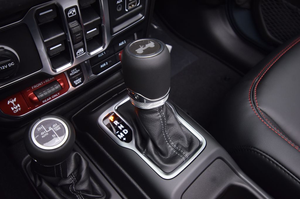 new 2025 Jeep Wrangler car, priced at $66,610