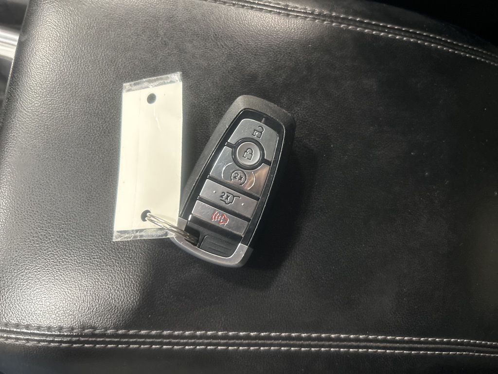 used 2022 Ford Explorer car, priced at $31,056