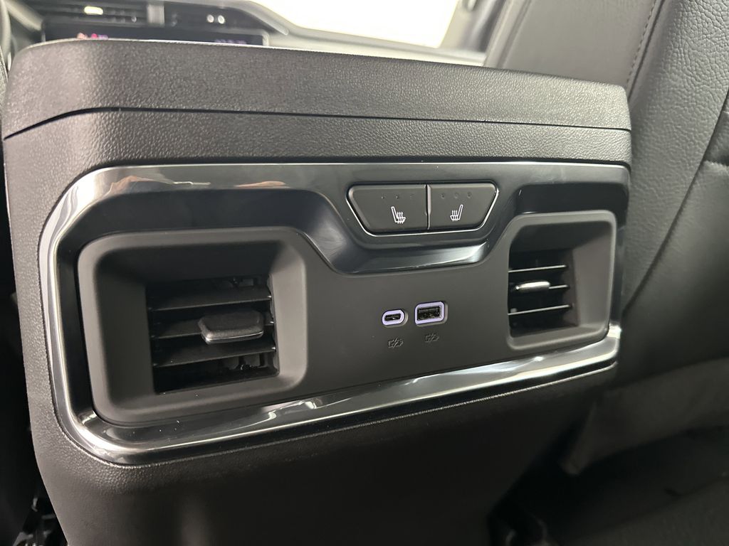 new 2025 GMC Sierra 1500 car, priced at $69,694