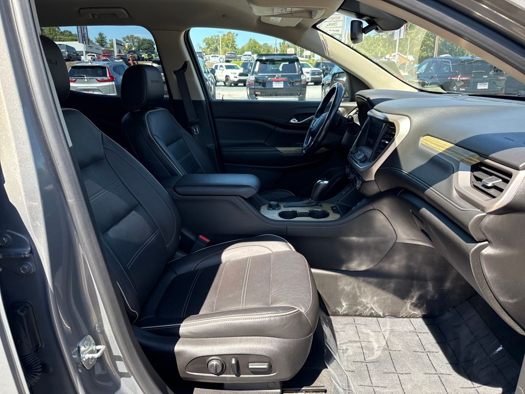 used 2019 GMC Acadia car, priced at $21,400