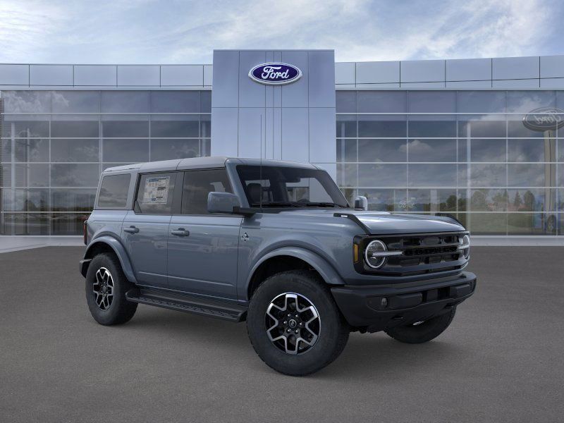 new 2025 Ford Bronco car, priced at $52,725
