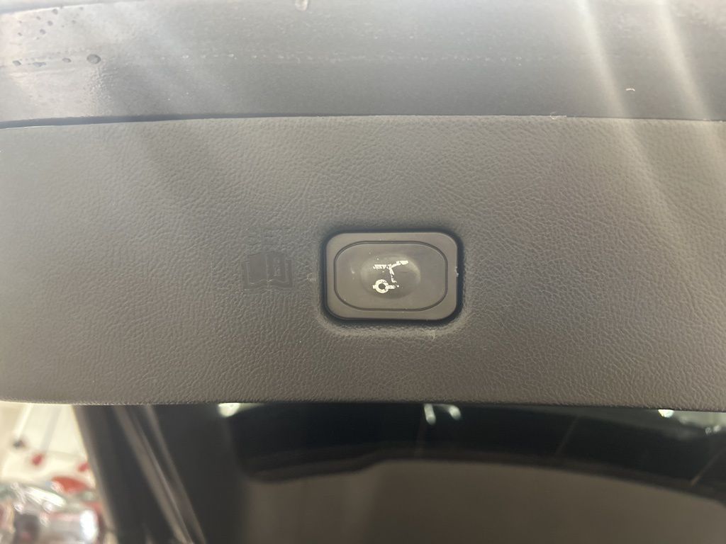 used 2020 Lincoln Nautilus car, priced at $24,998