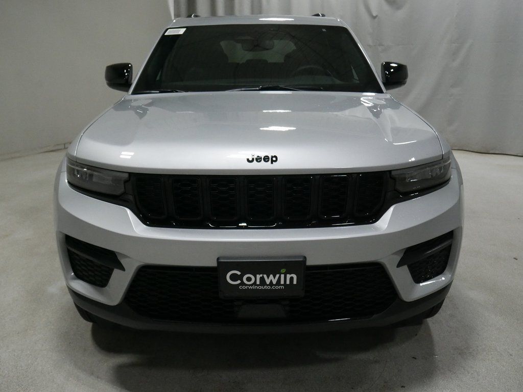 new 2024 Jeep Grand Cherokee car, priced at $42,030