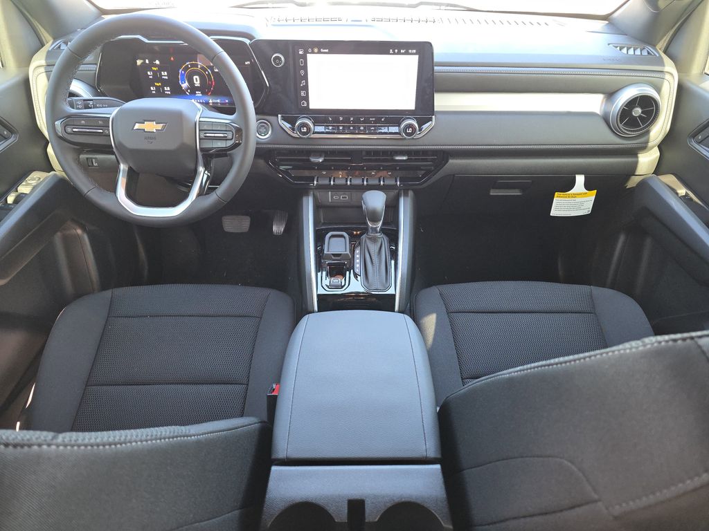 new 2026 Chevrolet Colorado car, priced at $31,400
