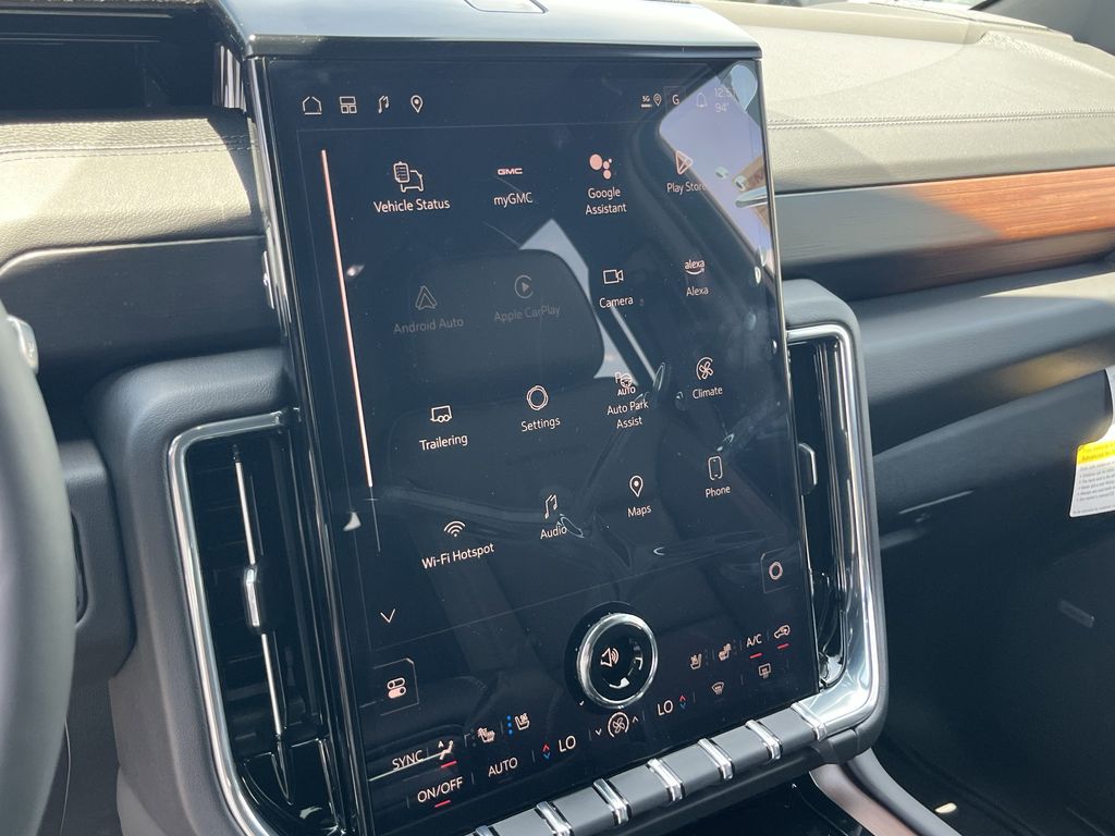 new 2025 GMC Yukon car, priced at $95,065