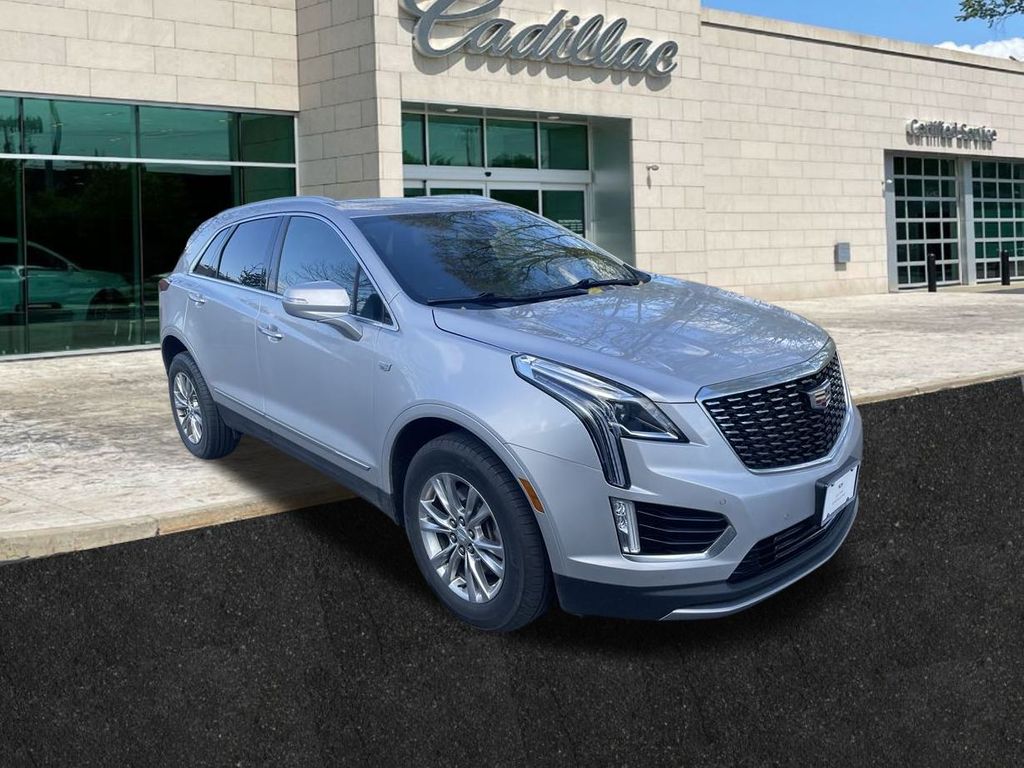 used 2020 Cadillac XT5 car, priced at $29,950