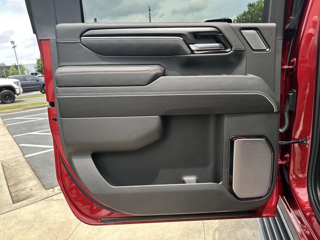 new 2025 GMC Sierra 2500HD car, priced at $104,089