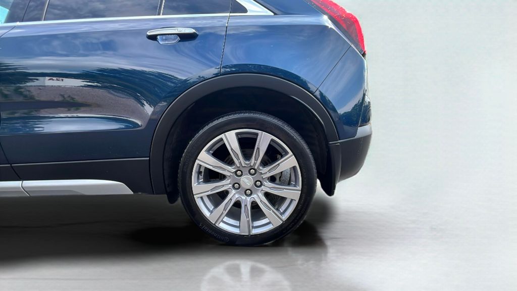used 2020 Cadillac XT4 car, priced at $24,956