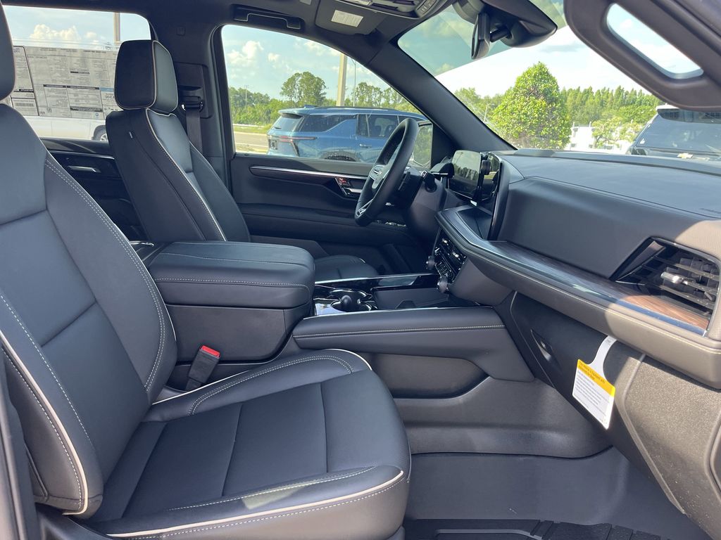 new 2025 Chevrolet Tahoe car, priced at $83,012