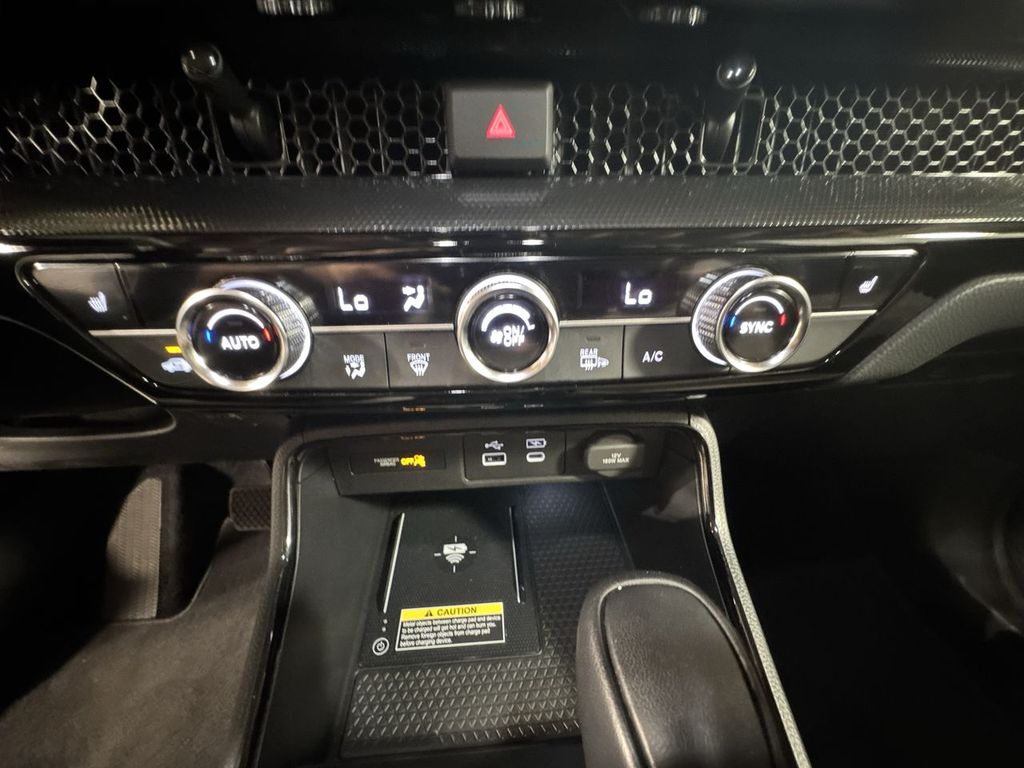 used 2025 Honda CR-V car, priced at $34,525