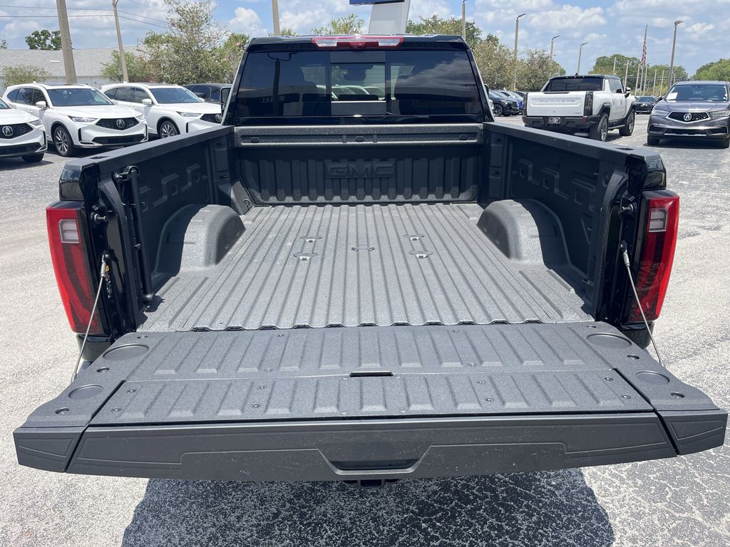 new 2025 GMC Sierra 2500HD car, priced at $89,460