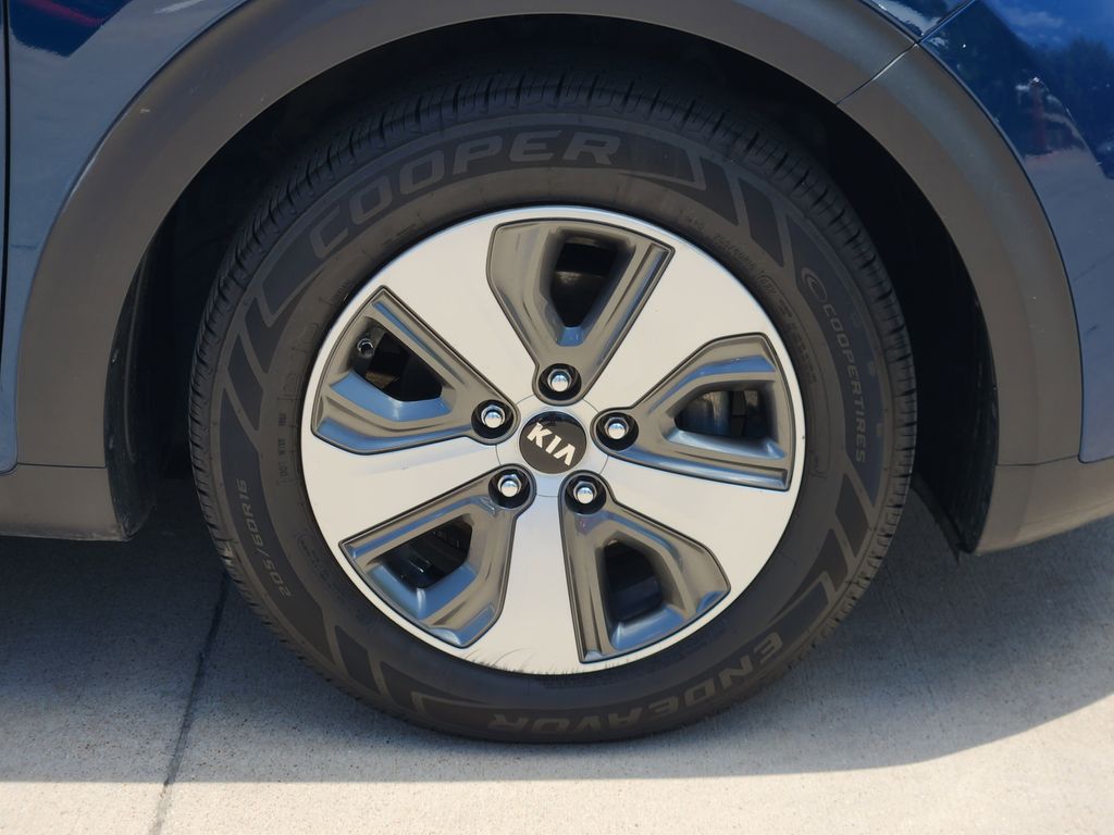 used 2018 Kia Niro car, priced at $10,411