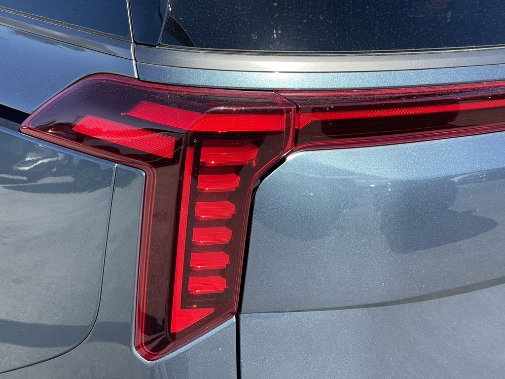 new 2026 Kia Carnival Hybrid car, priced at $52,521