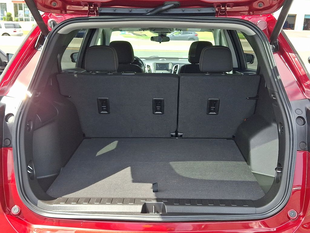 used 2021 Chevrolet Equinox car, priced at $22,795
