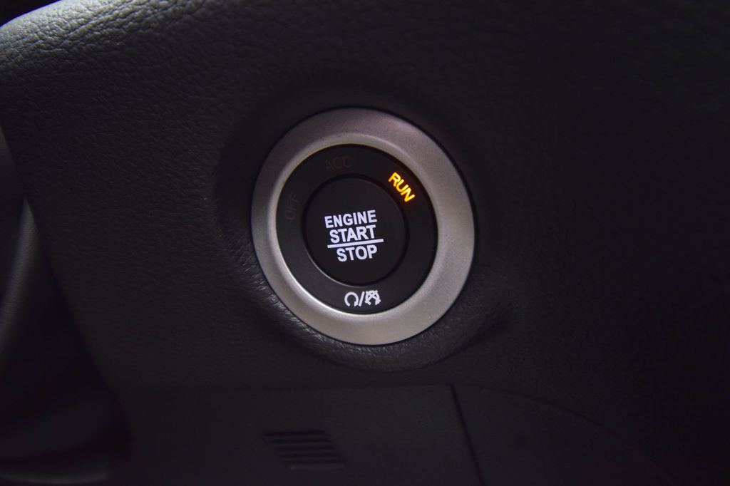 new 2026 Chrysler Pacifica car, priced at $48,056