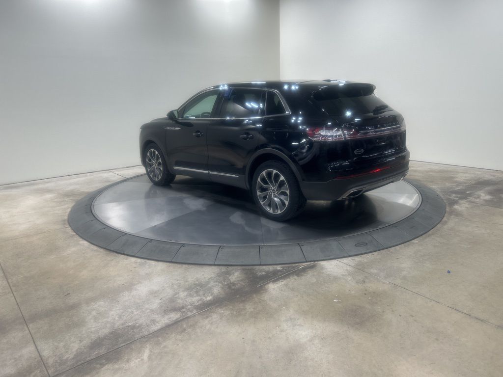 used 2022 Lincoln Nautilus car, priced at $34,983
