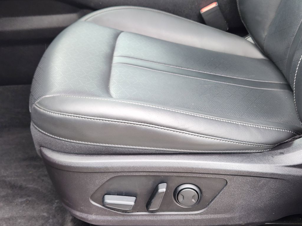 used 2022 Kia Sorento car, priced at $24,944