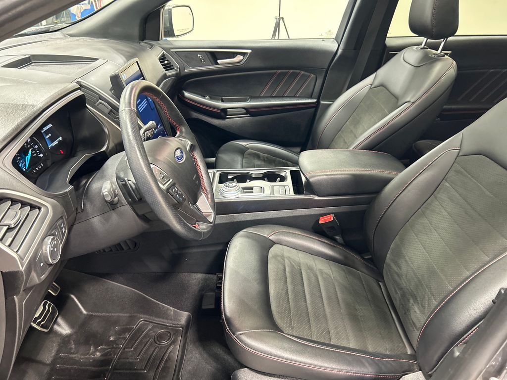 used 2022 Ford Edge car, priced at $27,623