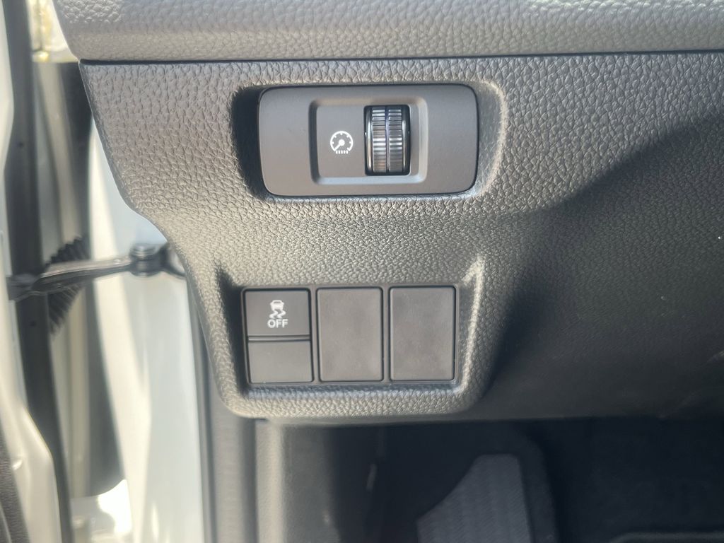 new 2025 Honda Civic Hybrid car, priced at $29,333