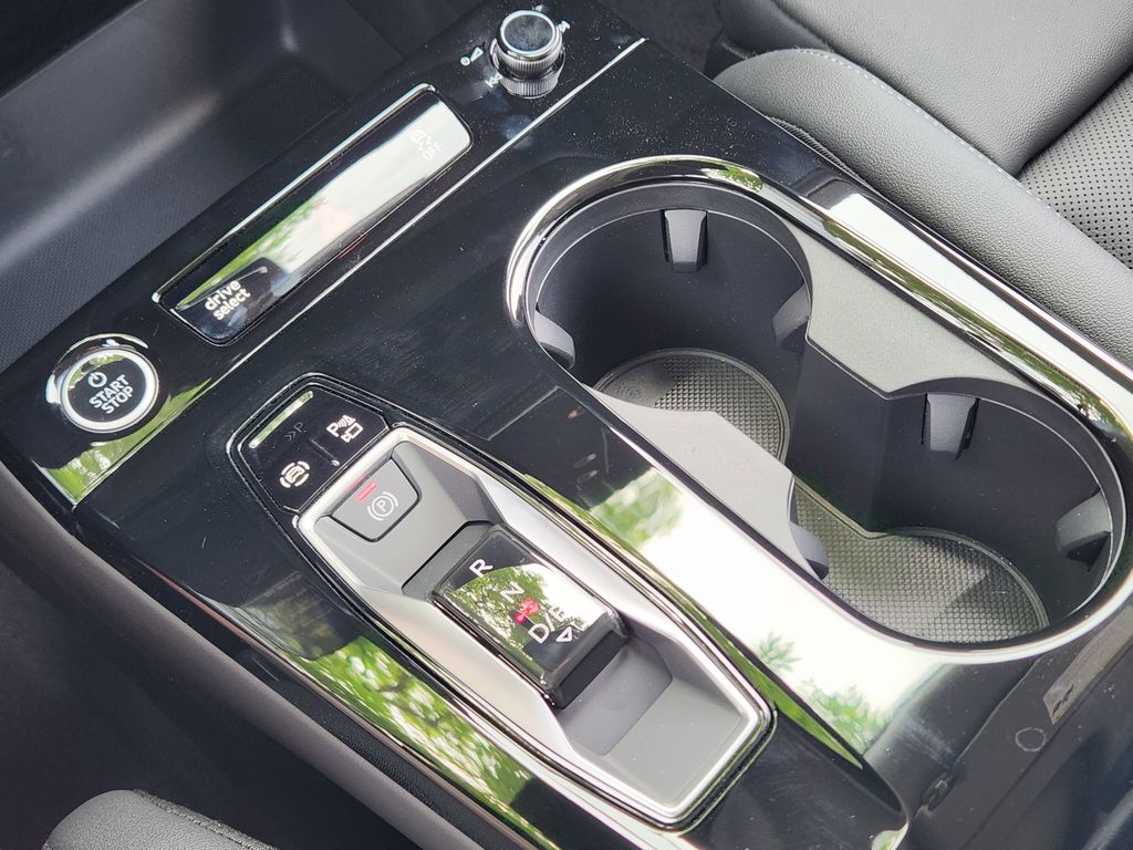 new 2025 Audi e-tron car, priced at $76,750