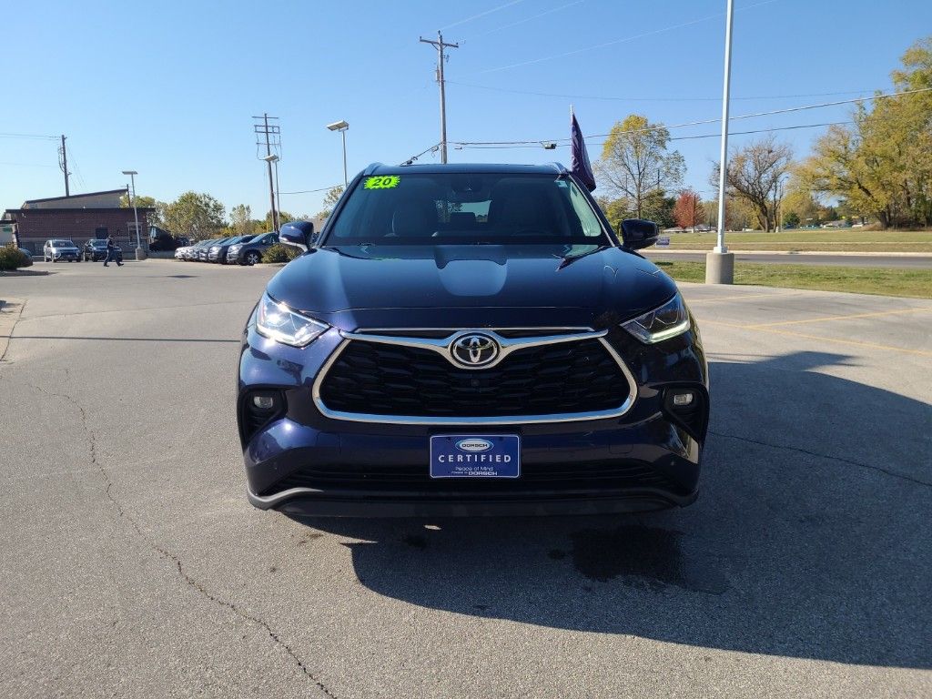 used 2020 Toyota Highlander car, priced at $30,749