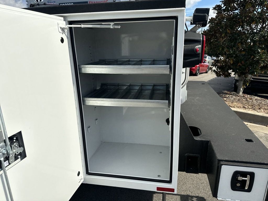 new 2024 GMC Sierra 3500HD car, priced at $47,753