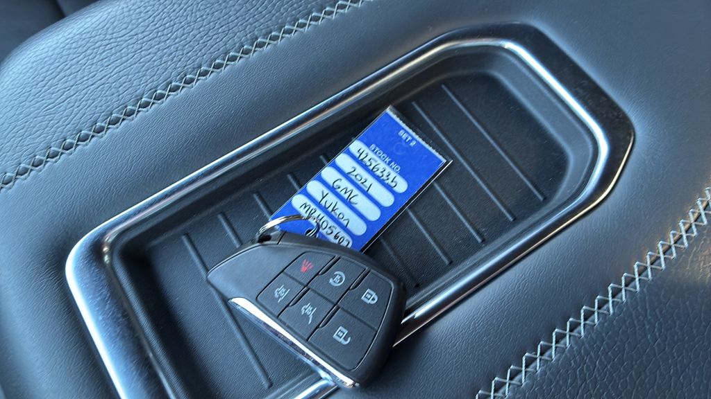 used 2021 GMC Yukon car, priced at $45,700