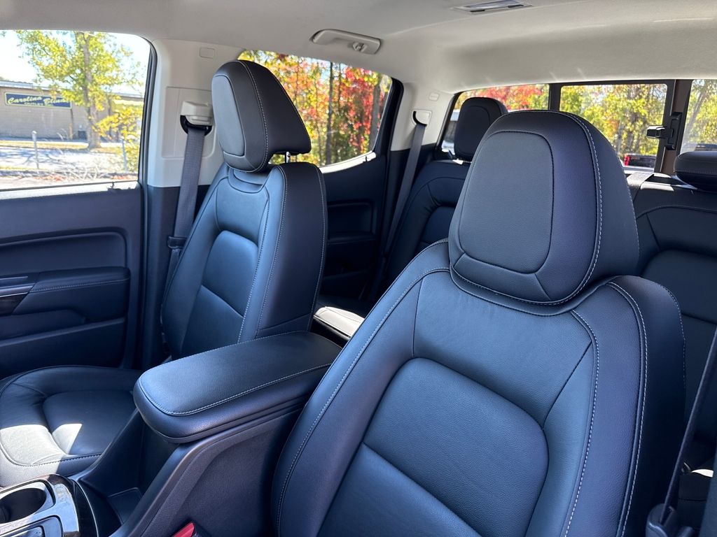 used 2022 GMC Canyon car, priced at $32,900