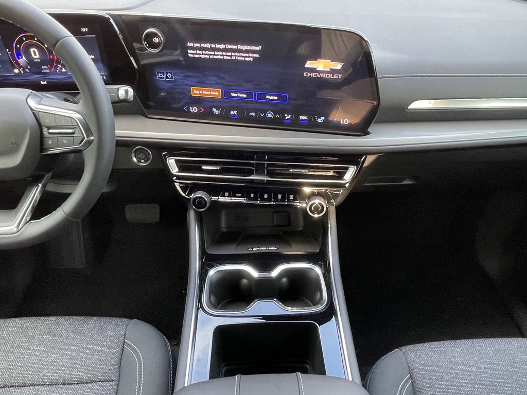 new 2026 Chevrolet Traverse car, priced at $37,495