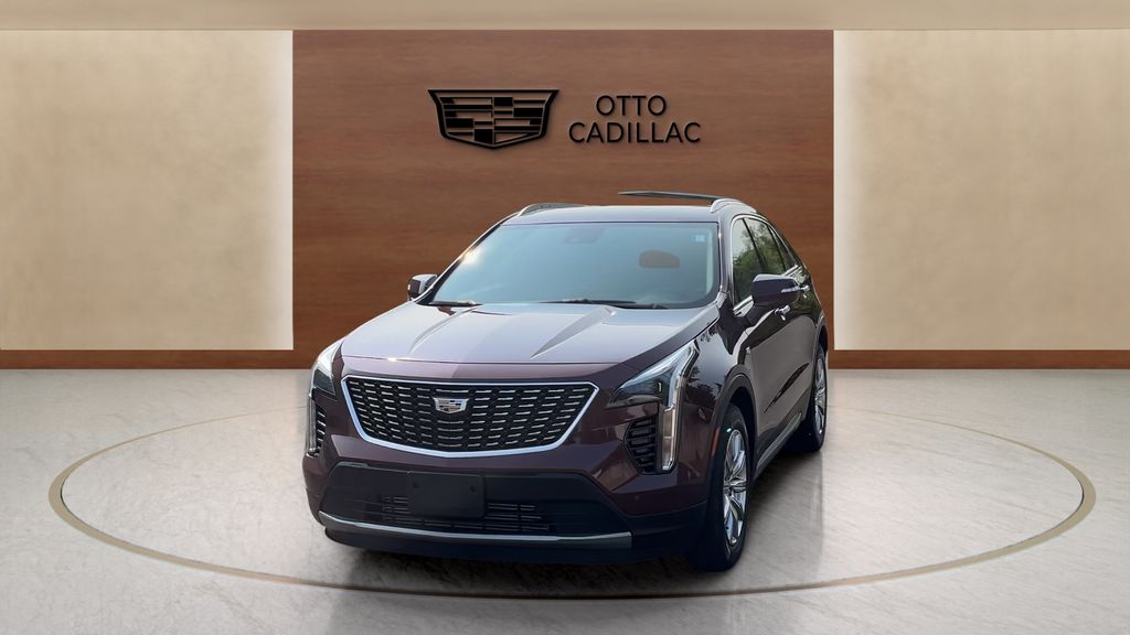 used 2022 Cadillac XT4 car, priced at $29,450