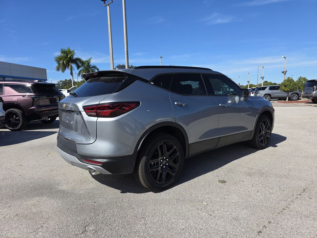 new 2025 Chevrolet Blazer car, priced at $35,295