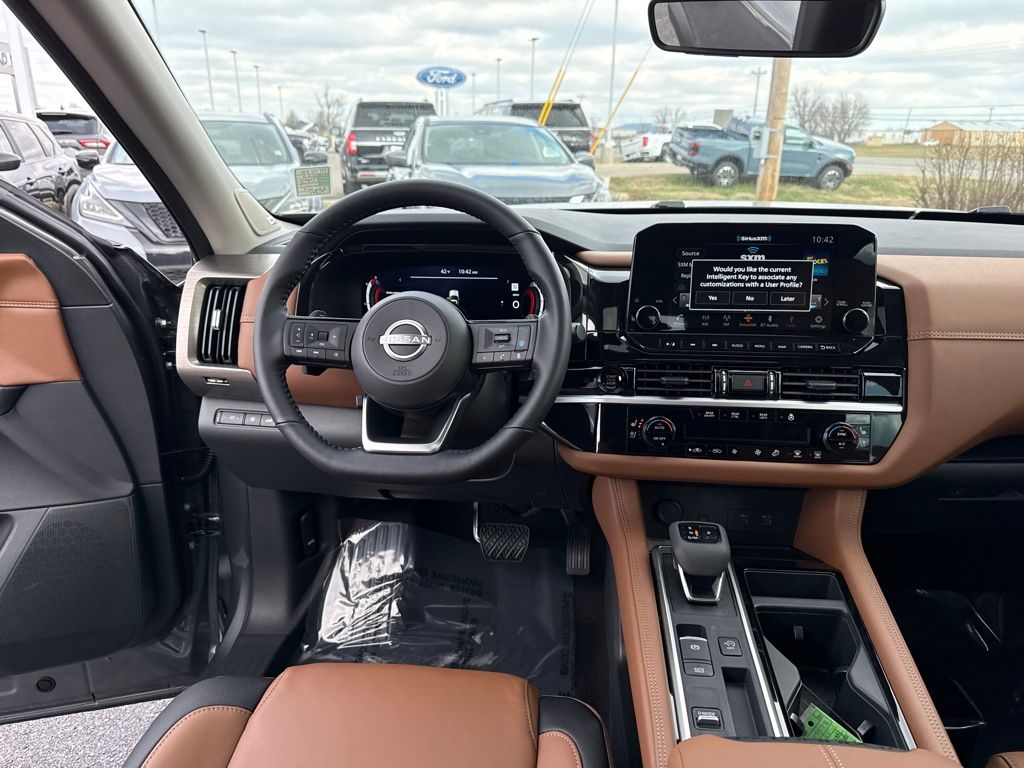 new 2025 Nissan Pathfinder car, priced at $47,841