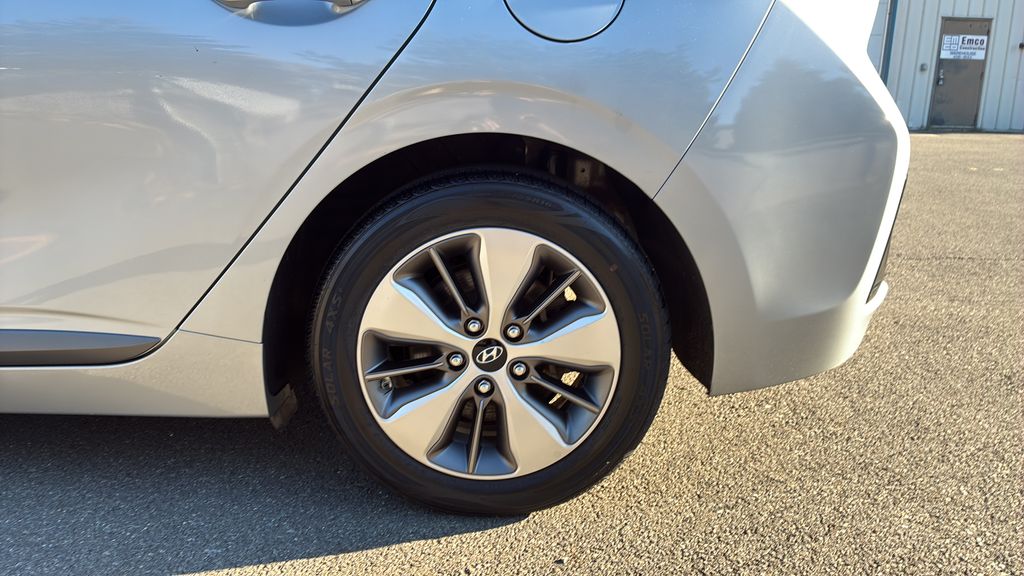 used 2019 Hyundai Ioniq Plug-In Hybrid car, priced at $15,300