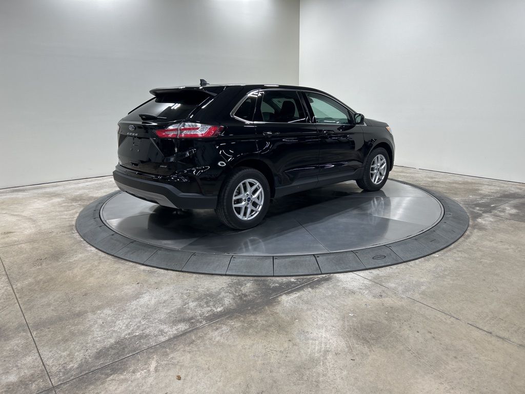 used 2022 Ford Edge car, priced at $28,914