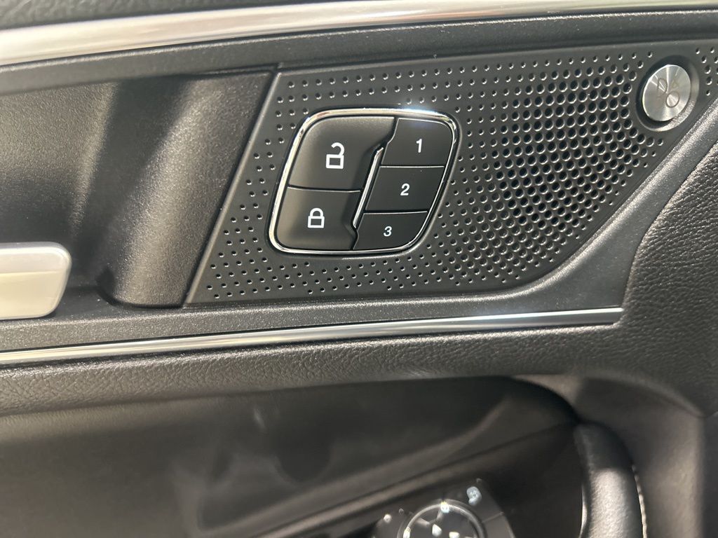 used 2020 Ford Edge car, priced at $22,459