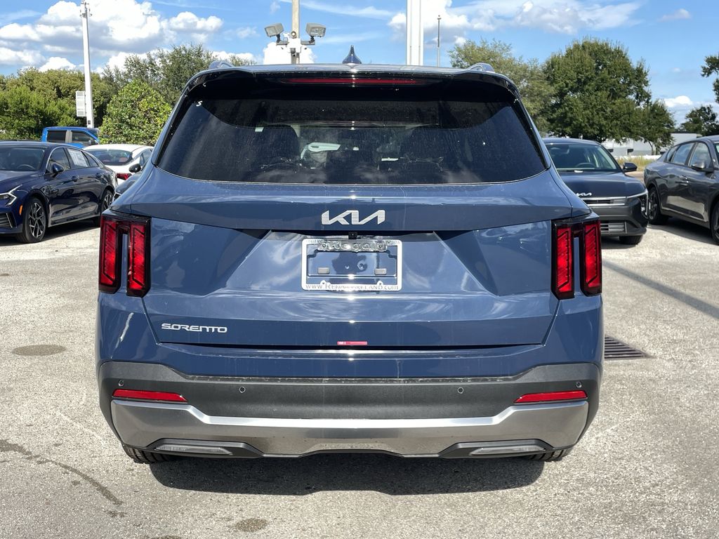 new 2025 Kia Sorento car, priced at $32,499