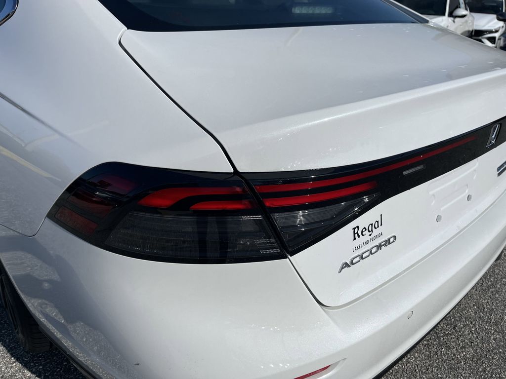 new 2025 Honda Accord Hybrid car, priced at $39,269