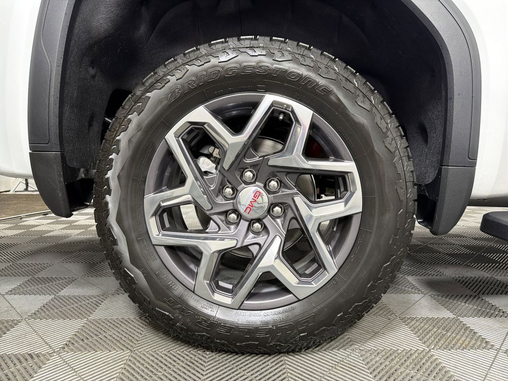 new 2026 GMC Sierra 1500 car, priced at $60,925