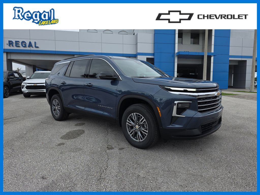 new 2026 Chevrolet Traverse car, priced at $40,195