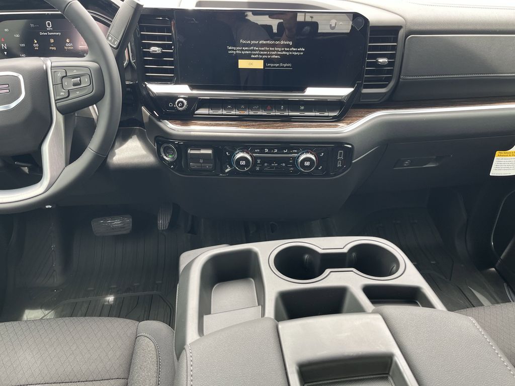 new 2025 GMC Sierra 1500 car, priced at $50,195